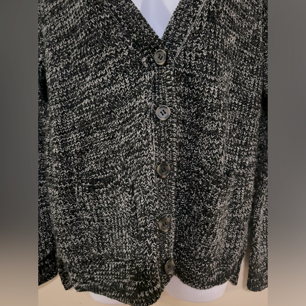 Forever 21 Cardigan - Picture 4 of 7